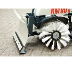 Гидростатическая подметальная машина Cramer KM HVR plus 100 