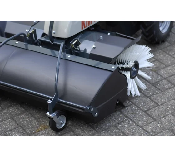 Гидростатическая подметальная машина Cramer KM HVR plus 100 