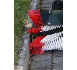 Гидростатическая подметальная машина Cramer KM HVR plus 100 