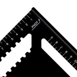 Кровельный угольник DEWALT DWHT25228-0, метрический, 30 см