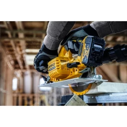  Дисковая пила аккумуляторная DEWALT DCS570N, 18 В, 184 мм, 5500 об/мин, без АКБ и ЗУ