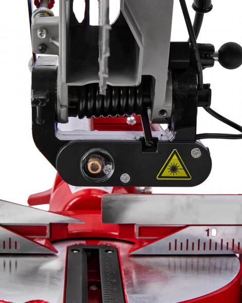 Торцовочная пила Elitech ДМ ПТ 825К (E2006.006.00) 