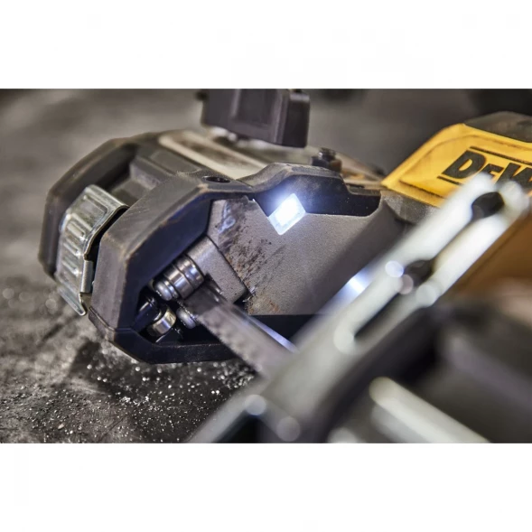  Ленточная пила ручная аккумуляторная DEWALT DCS378N, 18 В, 174 м/мин, без АКБ и ЗУ (DCS378N-XJ)