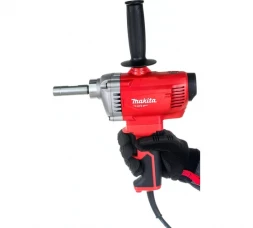 Дрель-миксер Makita M6600