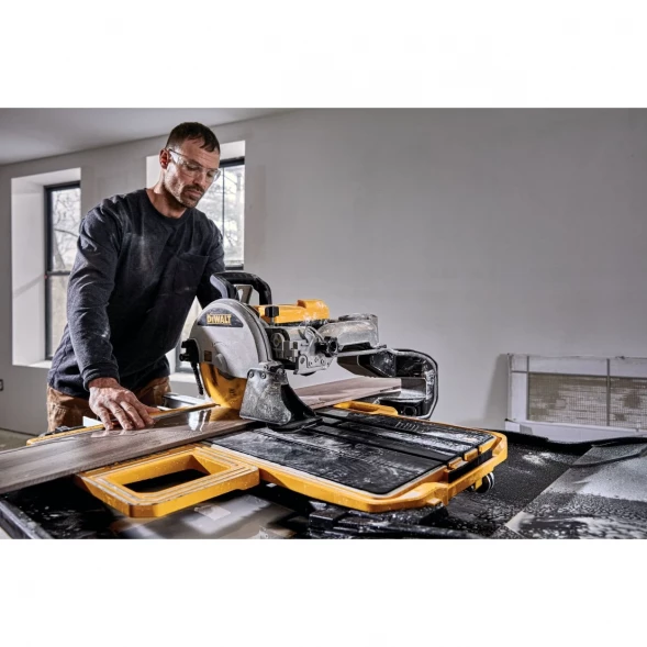 Плиткорез DEWALT D36000, 1600 Вт, 250 мм, 4200 об/мин 