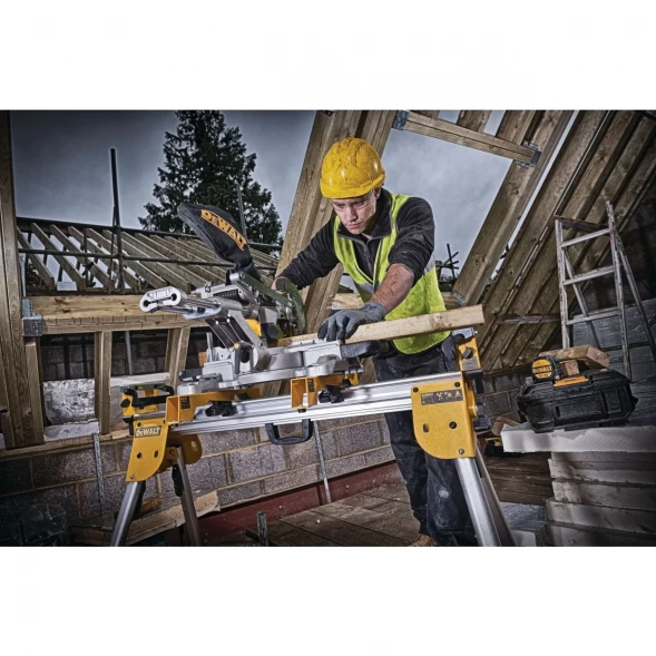  Торцовочная пила аккумуляторная DEWALT DCS365N, 18 В, 184 мм, 3750 об/мин, без АКБ и ЗУ (DCS365N-XJ)