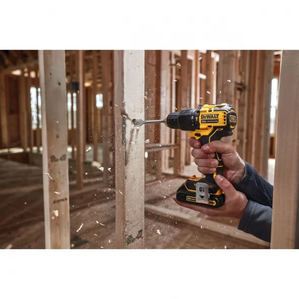   Ударная дрель-шуруповерт DEWALT DCD709P2T, 18 В, 1650 об/мин, 28050 уд/мин, с 2 АКБ 5 Ач и ЗУ, в кейсе TSTAK (DCD709P2T-QW)