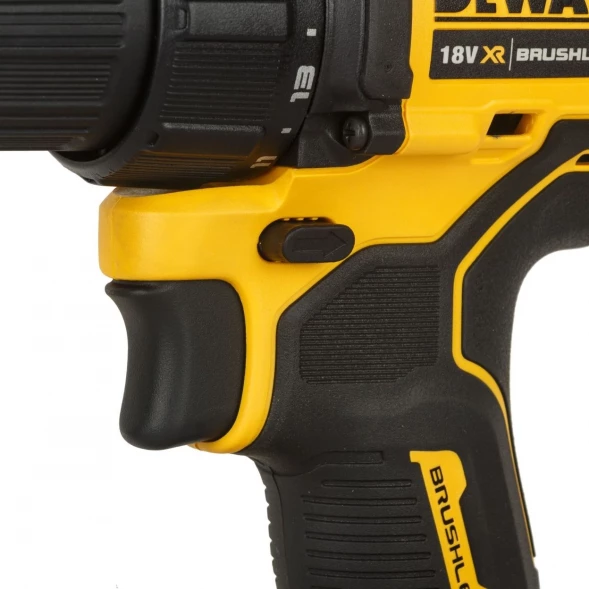 Дрель-шуруповерт аккумуляторная DEWALT DCD708D2T, 18 В, 1650 об/мин, с 2 АКБ 2 Ач и ЗУ, в кейсе TSTAK 
