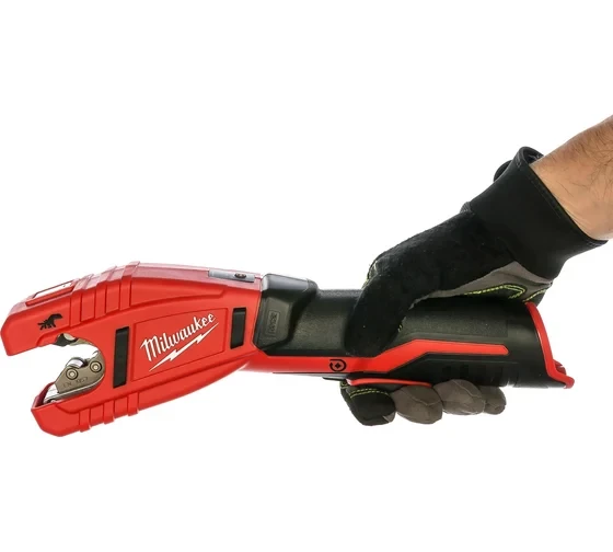 Труборез аккумуляторный Milwaukee C12PC-0