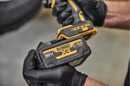 Аккумулятор Dewalt DCB184G, маслостойкий, Li-Ion, 18 В, 5 Ач (DCB184G-XJ)