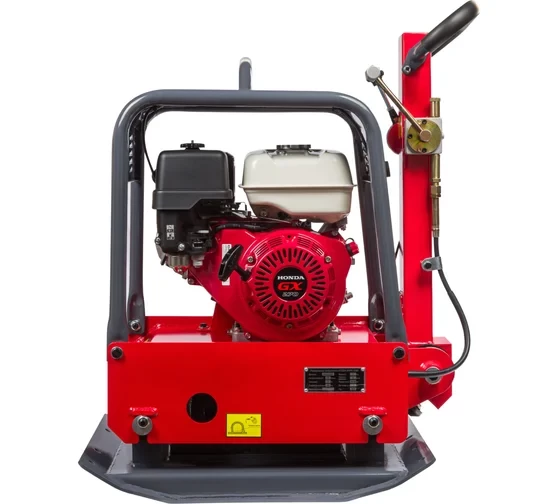 Виброплита реверсивная бензиновая AYGER AVPR-160H (Марка двигателя Honda) 