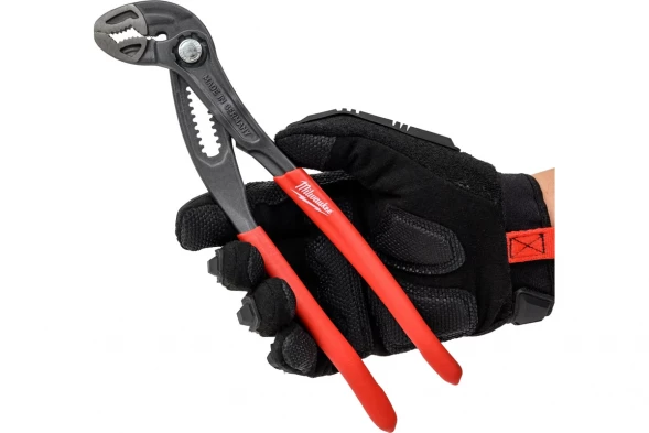 Клещи сантехнические Milwaukee 250 мм