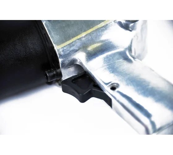 Пневмогайковерт Elitech 0704.012900 