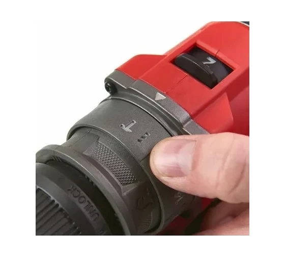  Дрель-шуруповерт аккумуляторная Milwaukee M12 FPDXKIT-202X