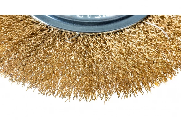 Щетка плоская (150х22.2 мм; латунированная волнистая 0.35 мм) для УШМ Elitech 1820.074800