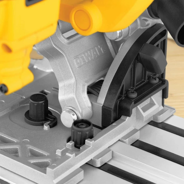 Дисковая пила DEWALT DWS520KT, 1300 Вт, 165 мм, 4000 об/мин, в кейсе TSTAK (DWS520KT-QS)