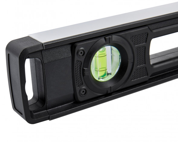 Уровень пузырьковый Elitech HD 320303, 80 см, 3 глазка 