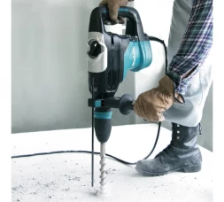 Перфоратор Makita HR4003C