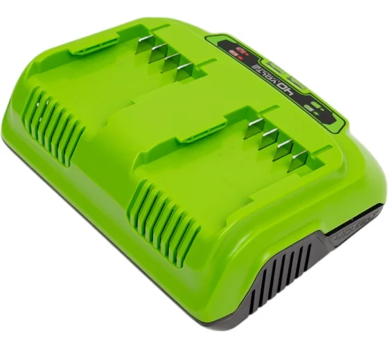 Быстрое зарядное устройство на 2 слота Greenworks G40UC8, 40V