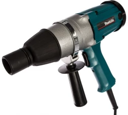  Гайковерт электрический ударный Makita 6906