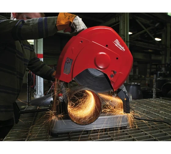 Отрезная пила Milwaukee CHS 355 