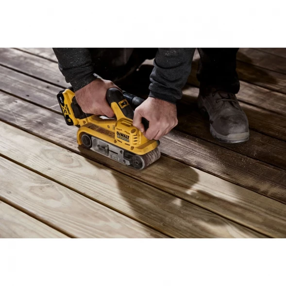  Ленточная шлифмашина аккумуляторная DEWALT DCW220N, 18 В, 320 м/мин, без АКБ и ЗУ (DCW220N-XJ)