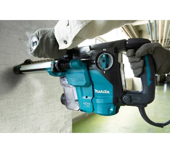 Перфоратор Makita HR3011FCJ