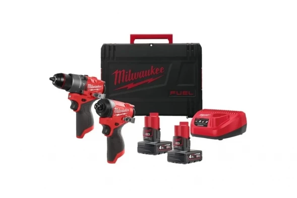 Набор инструментов Milwaukee M12 FPP2A2-402X 