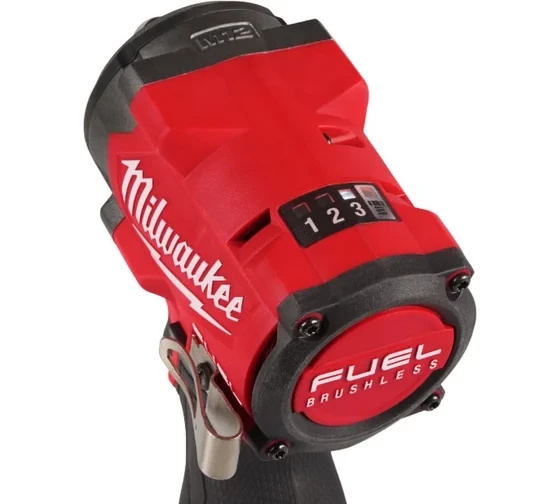 Гайковерт аккумуляторный Milwaukee M12 FCIWF38G3-0