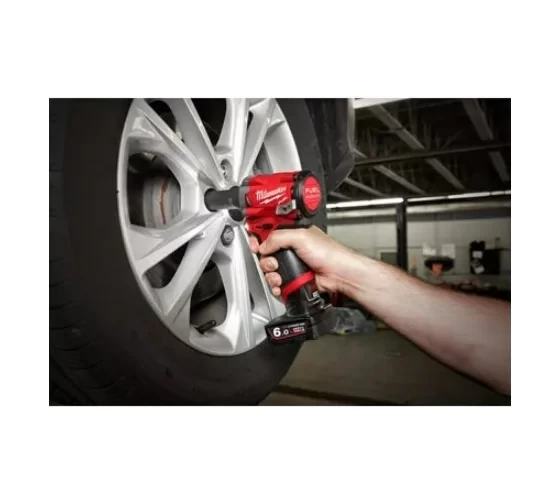 Гайковерт субкомпактный импульсный Milwaukee M12 FIWF12-0 