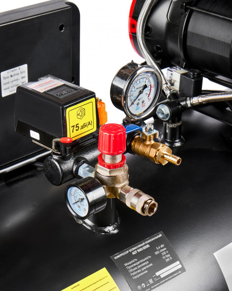 Безмасляный малошумный компрессор Elitech HD ACF 900-200S 