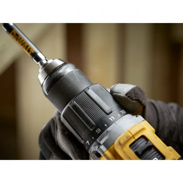   Ударная дрель-шуруповерт DEWALT DCD799D2T, 18 В, 1650 об/мин, 28050 уд/мин, с 2 АКБ 2 Ач и ЗУ, в кейсе TSTAK (DCD799D2T-QW)