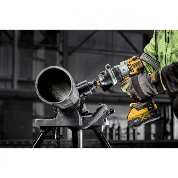Ударная дрель-шуруповерт DEWALT DCD1007NT, 18 В, 2250 об/мин, 38250 уд/мин, без АКБ и ЗУ, в кейсе TSTAK (DCD1007NT-XJ)
