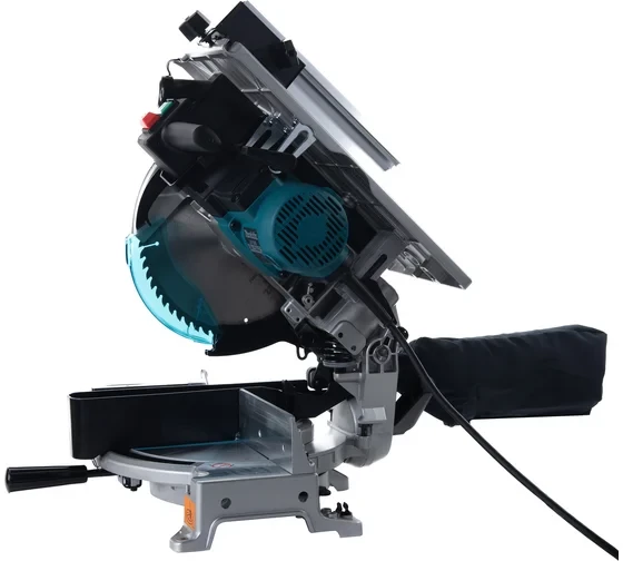 Комбинированная торцовочная пила Makita LH1040