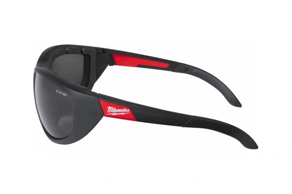Защитные очки Milwaukee PREMIUM, затемненные, поляризованные 