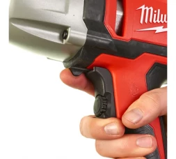 Гайковерт Milwaukee IPWE 520 R 