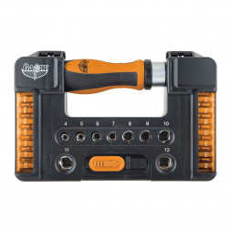 Отвертка реверсивная Варяг 86071 с набором бит и головок (38 предметов)