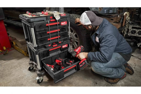 Ящик с 2-мя выдвижными отсеками Milwaukee PACKOUT