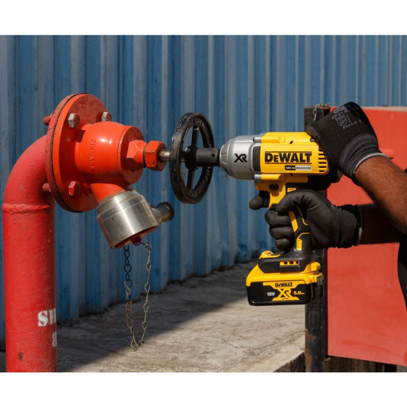  Гайковерт аккумуляторный DEWALT DCF899N, 18 В, 950 Нм, 2400 уд/мин, без АКБ и ЗУ (DCF899N-XJ)