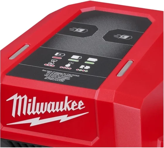 Зарядное устройство Milwaukee M18 DBSC на 2 порта