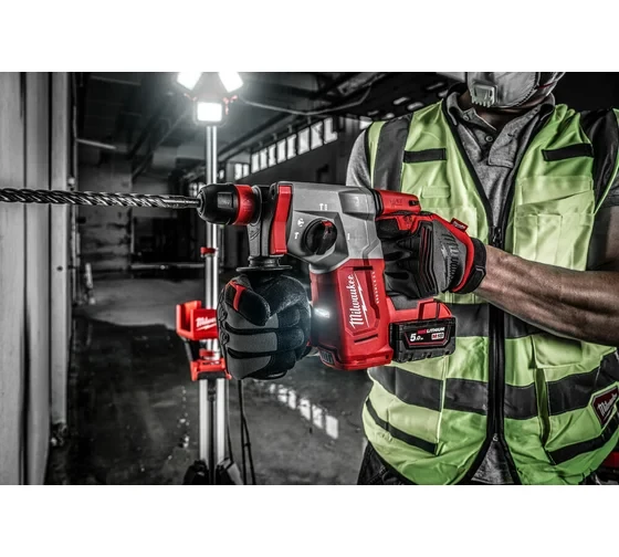 Перфоратор аккумуляторный Milwaukee M18 BLHX-502X