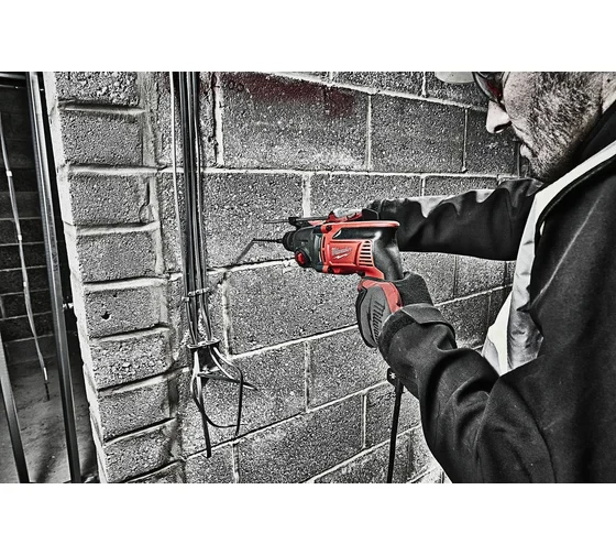 Перфоратор Milwaukee PH 26 T 