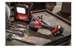 Угловая шлифмашина аккумуляторная Milwaukee M18 FSAG125XB-502X FUEL