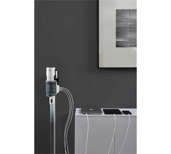 Пылесос беспроводной вертикальный аккумуляторный Greenworks 24В G24SVK4D с АКБ 4АЧ и ЗУ