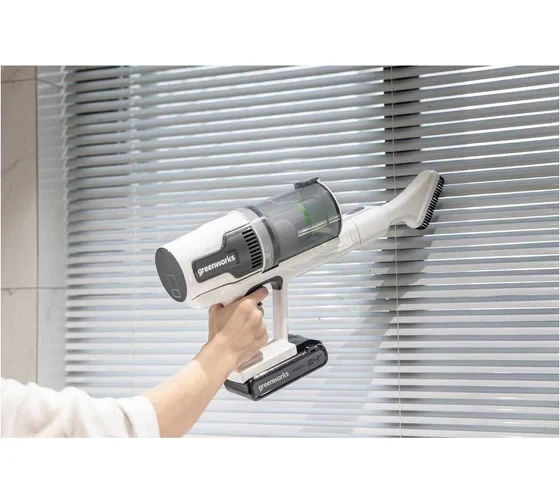 Пылесос беспроводной вертикальный аккумуляторный Greenworks 24В G24SVK4D с АКБ 4АЧ и ЗУ