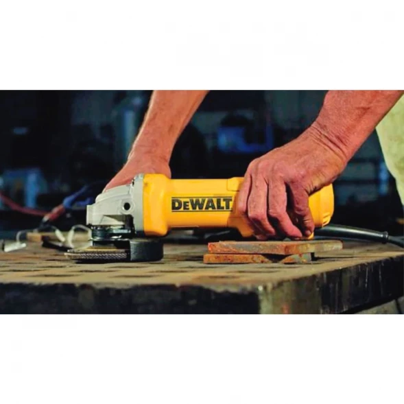 Угловая шлифмашина DEWALT DWE4217KD, 1200 Вт, 125 мм, 11000 об/мин, в кейсе